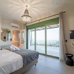 Esperanza Villa *